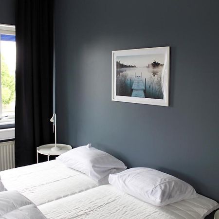 De La Gardie Park Vandrarhem Hostel 利雪平 外观 照片