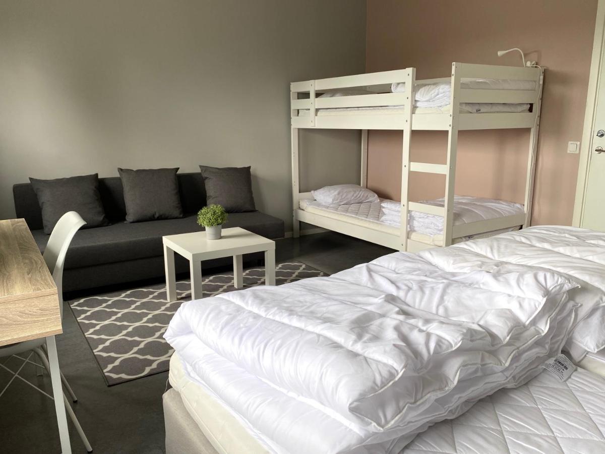 De La Gardie Park Vandrarhem Hostel 利雪平 外观 照片
