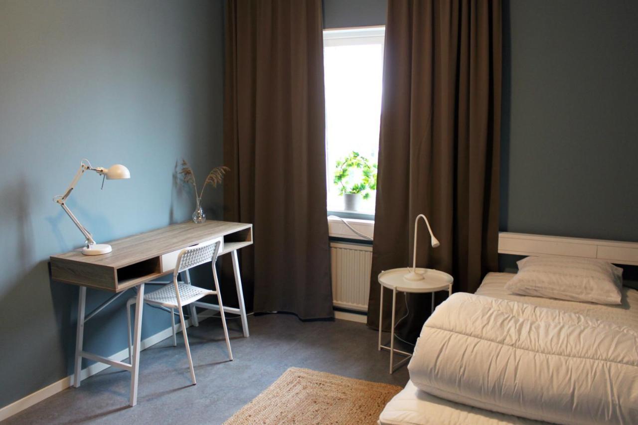 De La Gardie Park Vandrarhem Hostel 利雪平 外观 照片