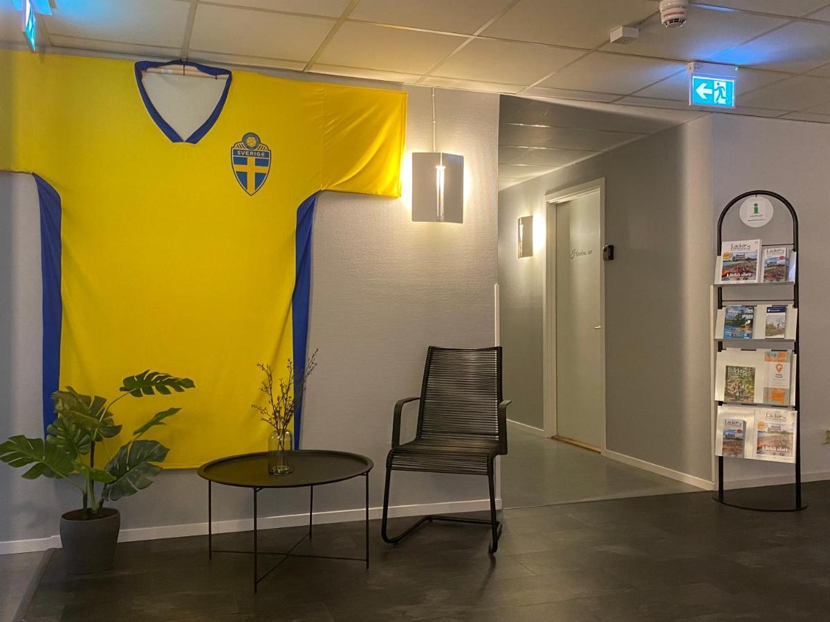 De La Gardie Park Vandrarhem Hostel 利雪平 外观 照片