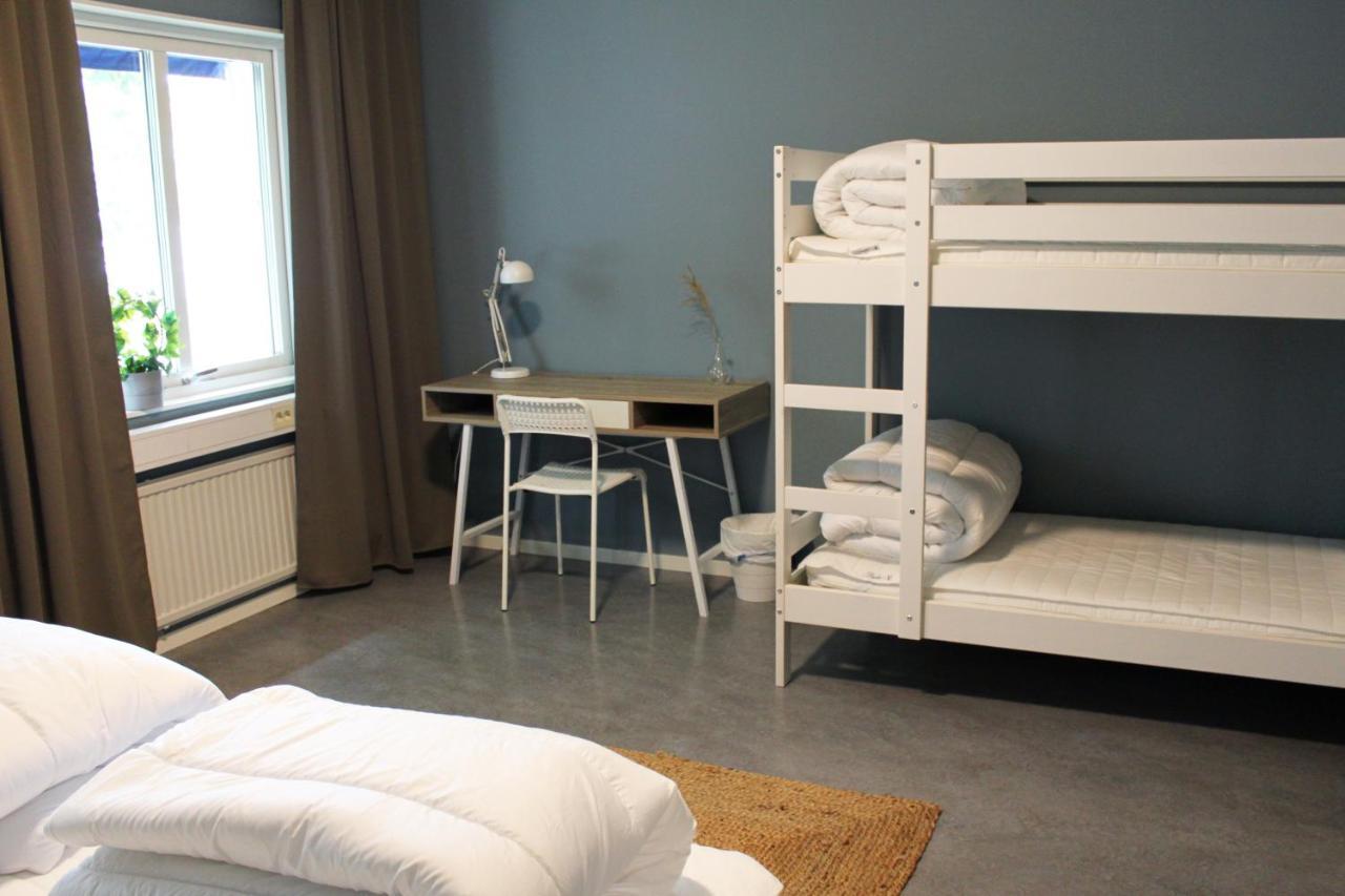 De La Gardie Park Vandrarhem Hostel 利雪平 外观 照片